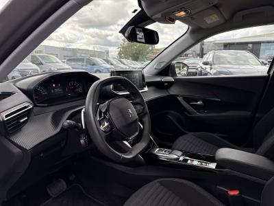 Peugeot 2008 — Imagine 9