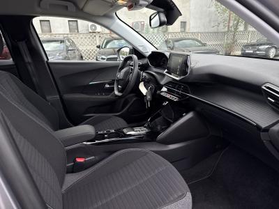 Peugeot 2008 — Imagine 12
