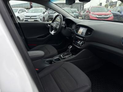 Hyundai Ioniq — Imagine 12