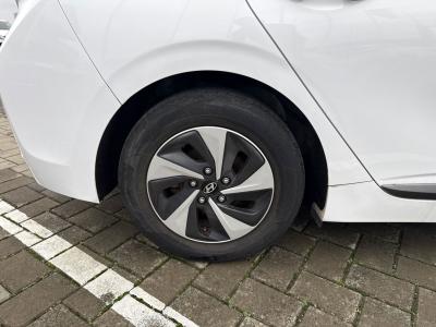 Hyundai Ioniq — Imagine 16