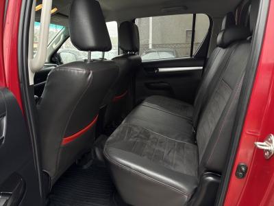 Toyota Hilux — Imagine 14