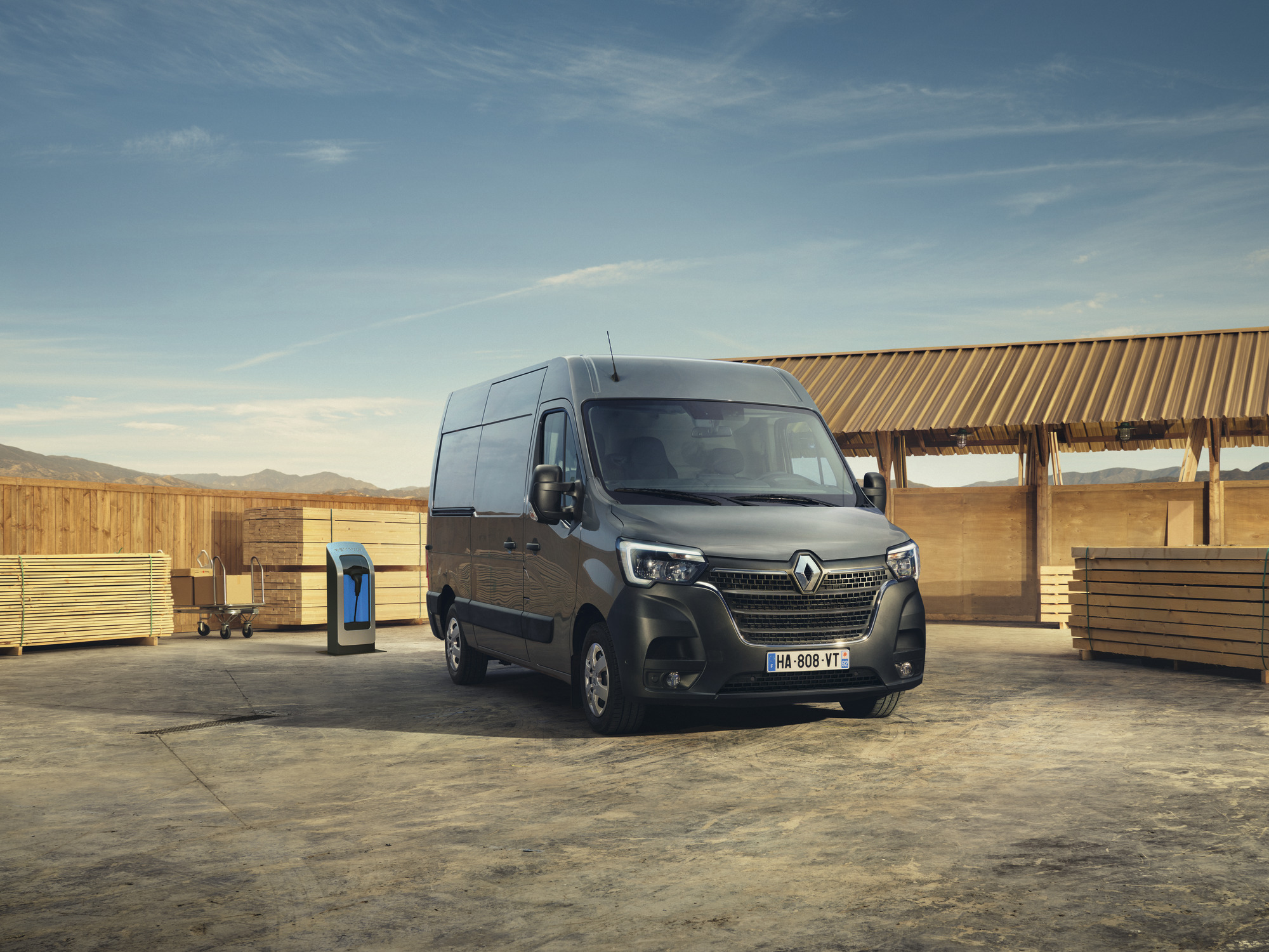 Renault Master E Tech Electric exterior